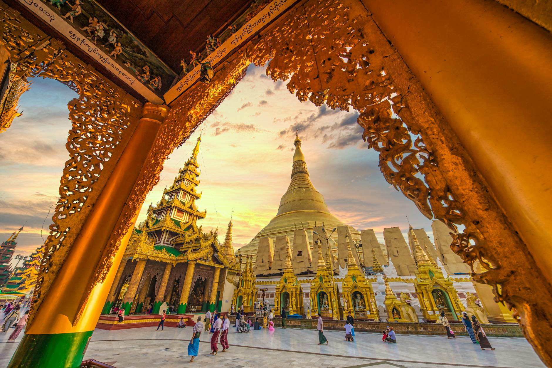 Shwedagon Pagoda History: Where Legend, Faith, and Architecture Converge