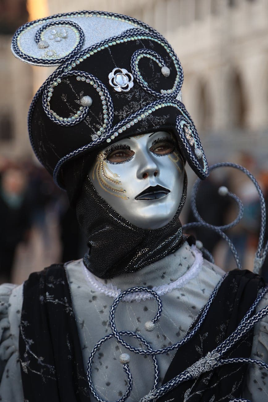 The Enchanting History of the Venice Carnival