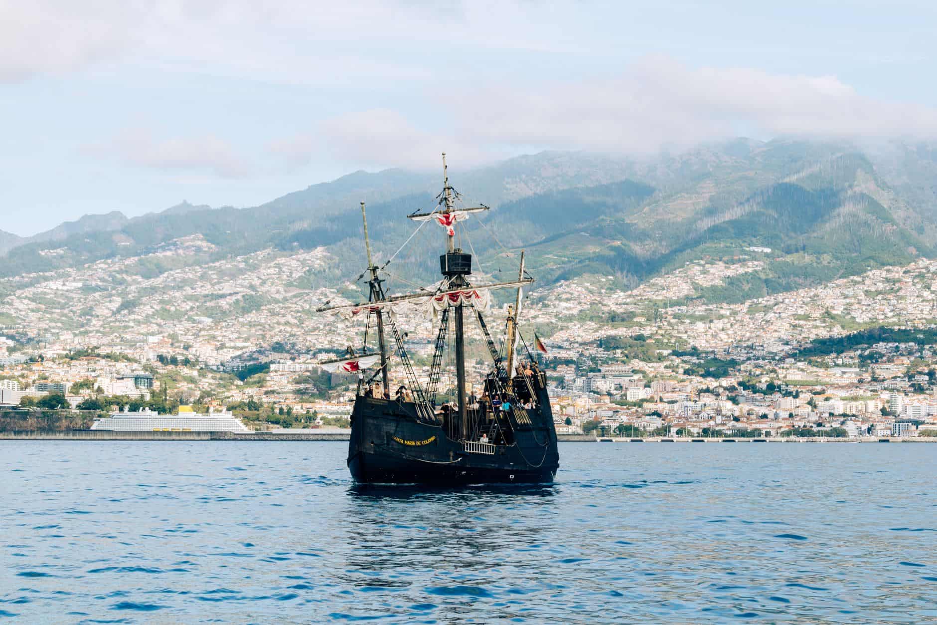Christopher Columbus Reaches the Americas in 1492: History and Significance